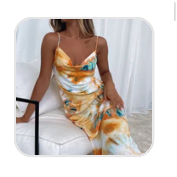 Long tie dye dress white fox - Picture 3 of 6